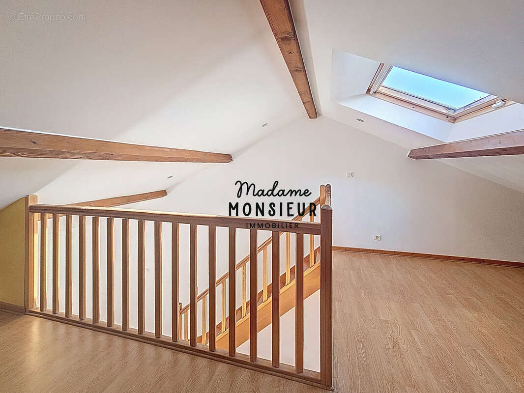 Maison à SERMERIEU