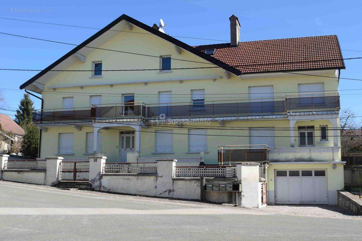 Appartement / plateau  t5 110 m² 89000 euros - photo 7