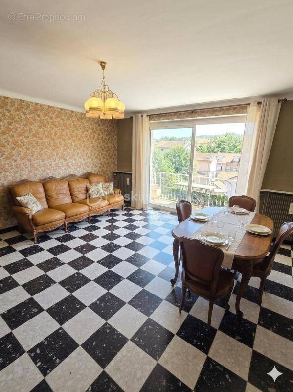Appartement à LANGOGNE