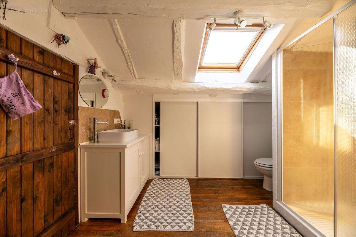 Deux maisons, deux piscines, pas de voisin, vue dégagée - photo 9
