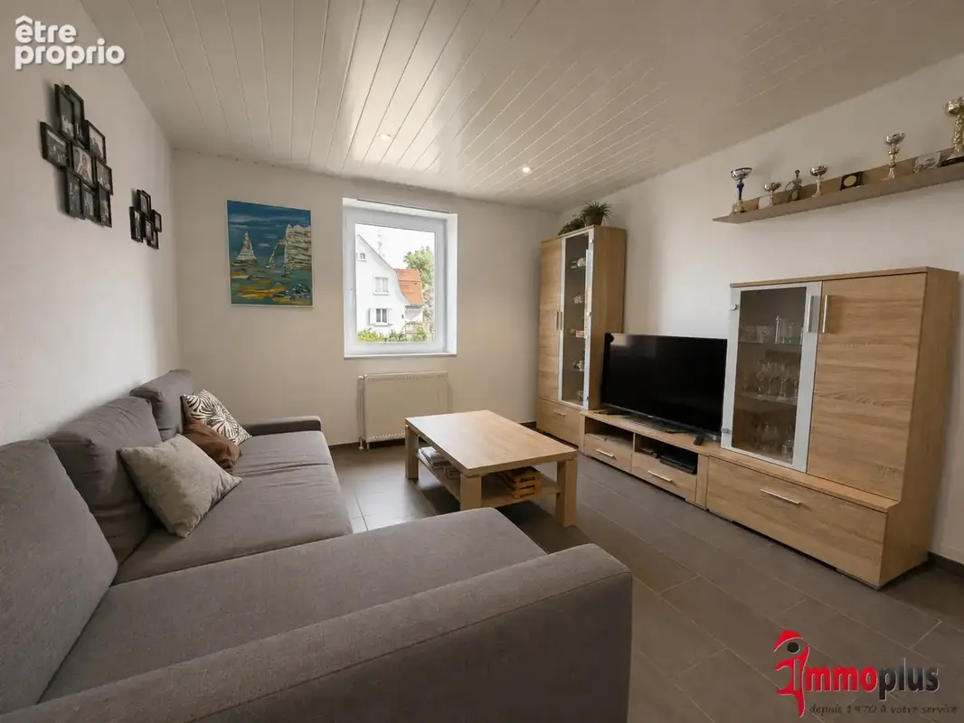 Maison jumelée rénovée à Ungersheim - photo 12