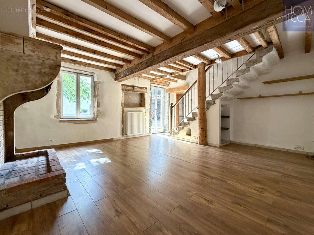 Maison à QUINCIEUX