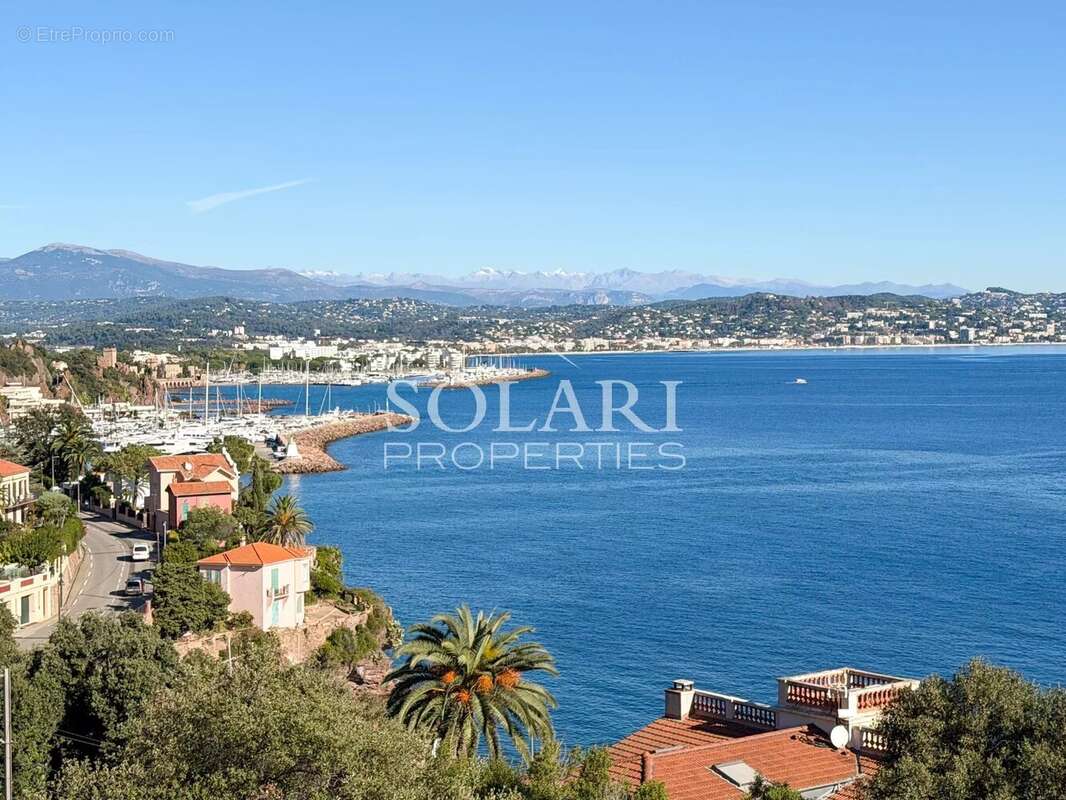 Maison à THEOULE-SUR-MER