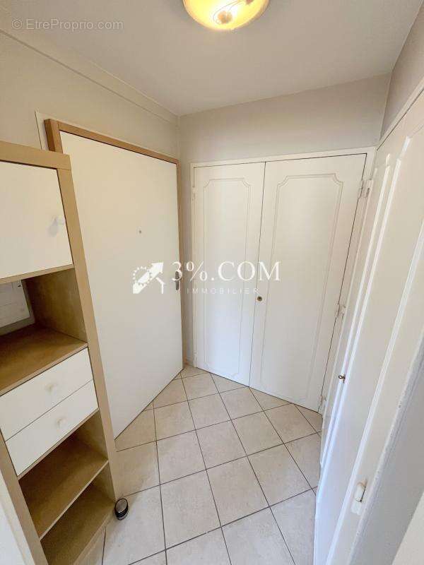 STUDIO 30 M2 + CAVE 5 M2 Quartier Barberie - St Félix - photo 10