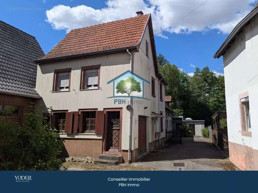 Appartement à UBERACH