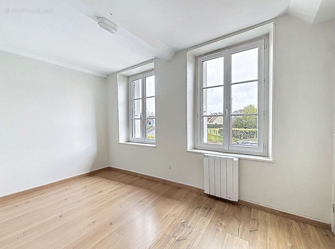 Maison à TRUTTEMER-LE-GRAND