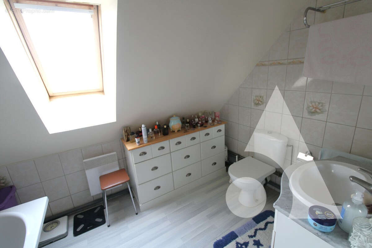 Maison Clermont 5 pièce(s) 85 m2 - photo 5