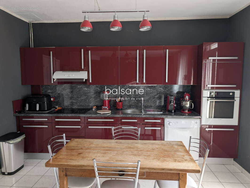Maison 94 m² à Oissel  - photo 3