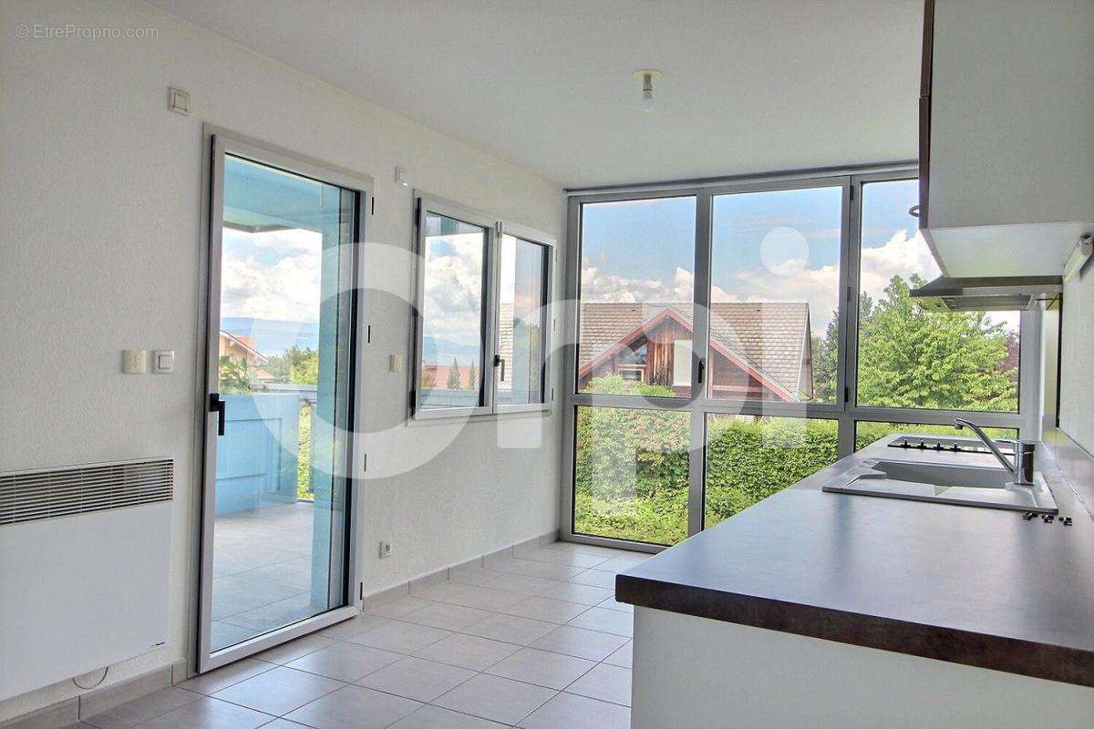 Appartement à MESSERY