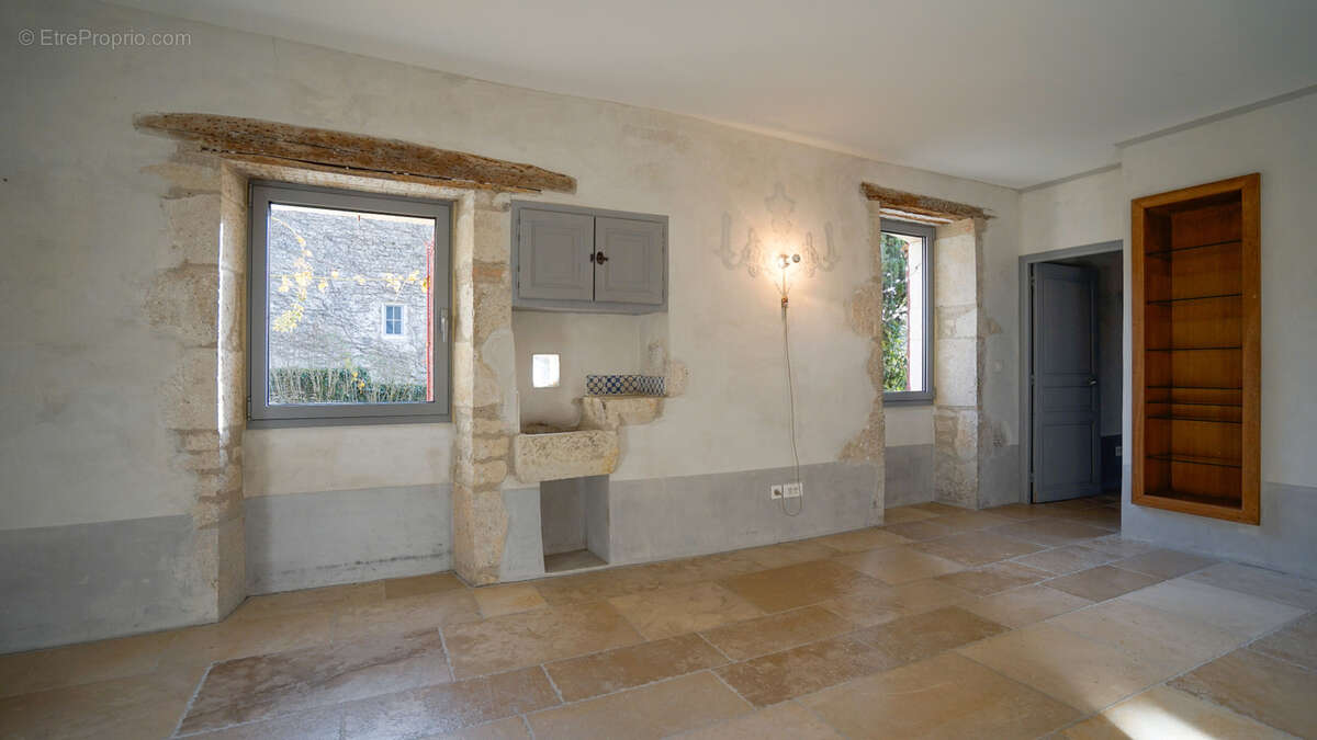 Maison à BAGAT-EN-QUERCY