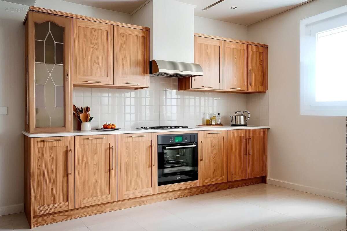 Maison à MONTROND-LES-BAINS