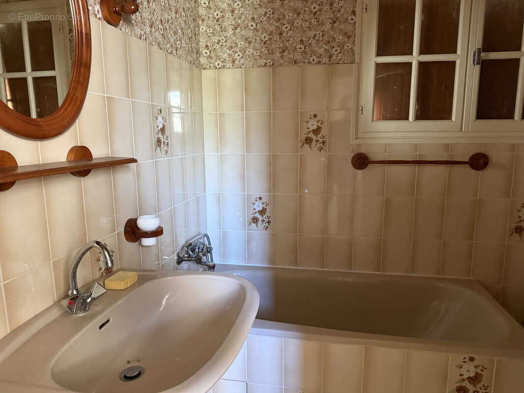 Maison à SAINT-SORNIN-LAVOLPS
