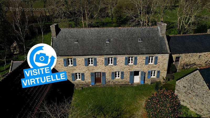 Maison à CLEDEN-CAP-SIZUN