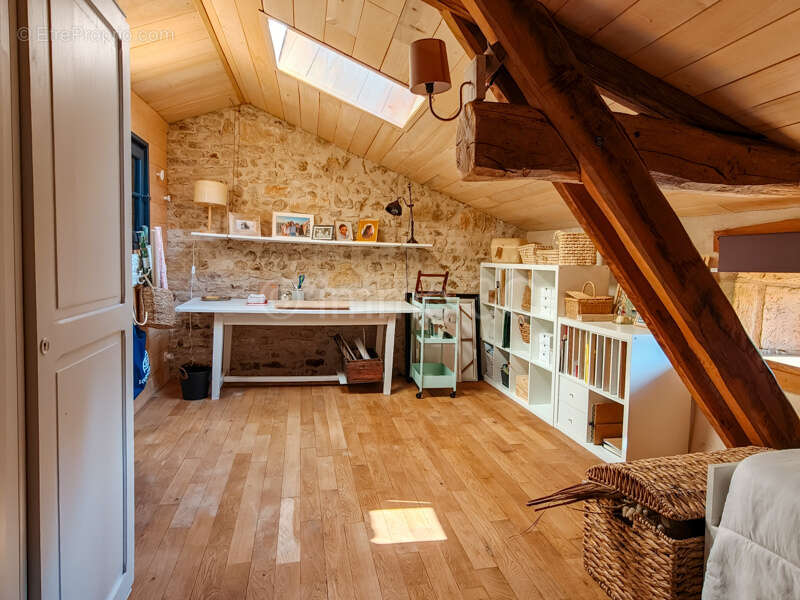 Maison à MELLE