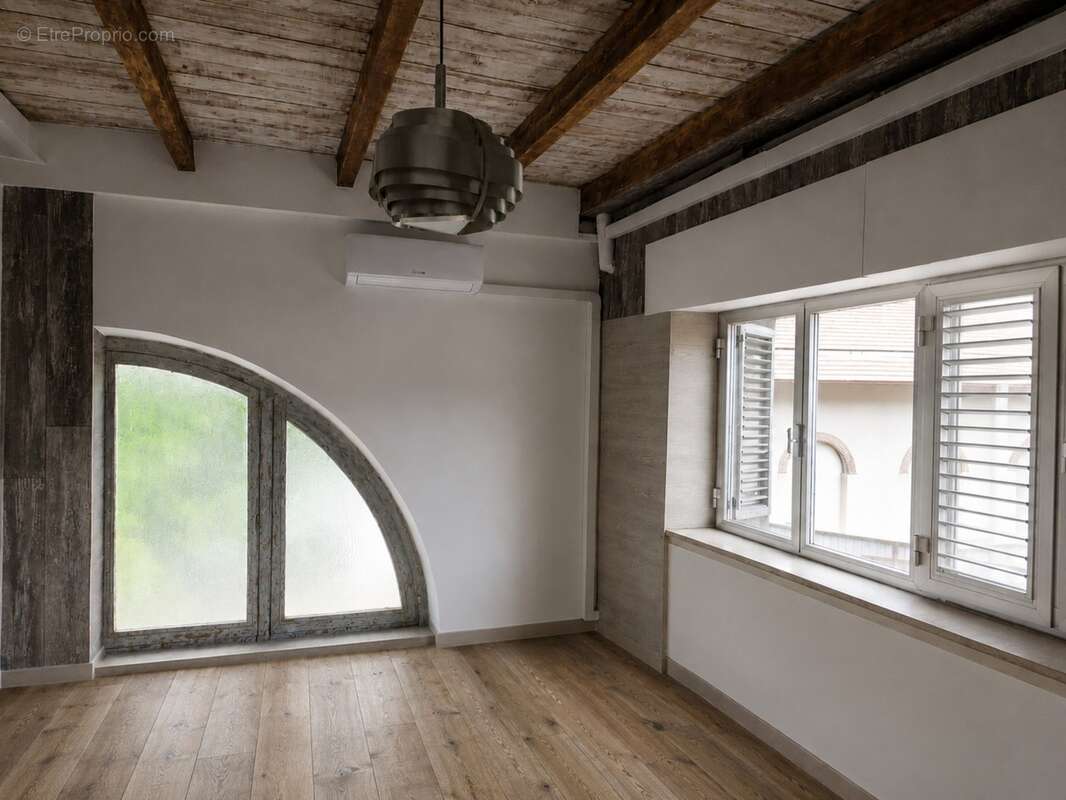 Appartement à 133M2  LONGWY (54) - photo 3