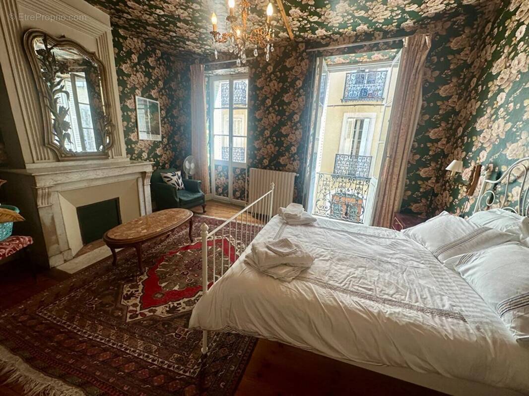 Maison à SAINT-GIRONS