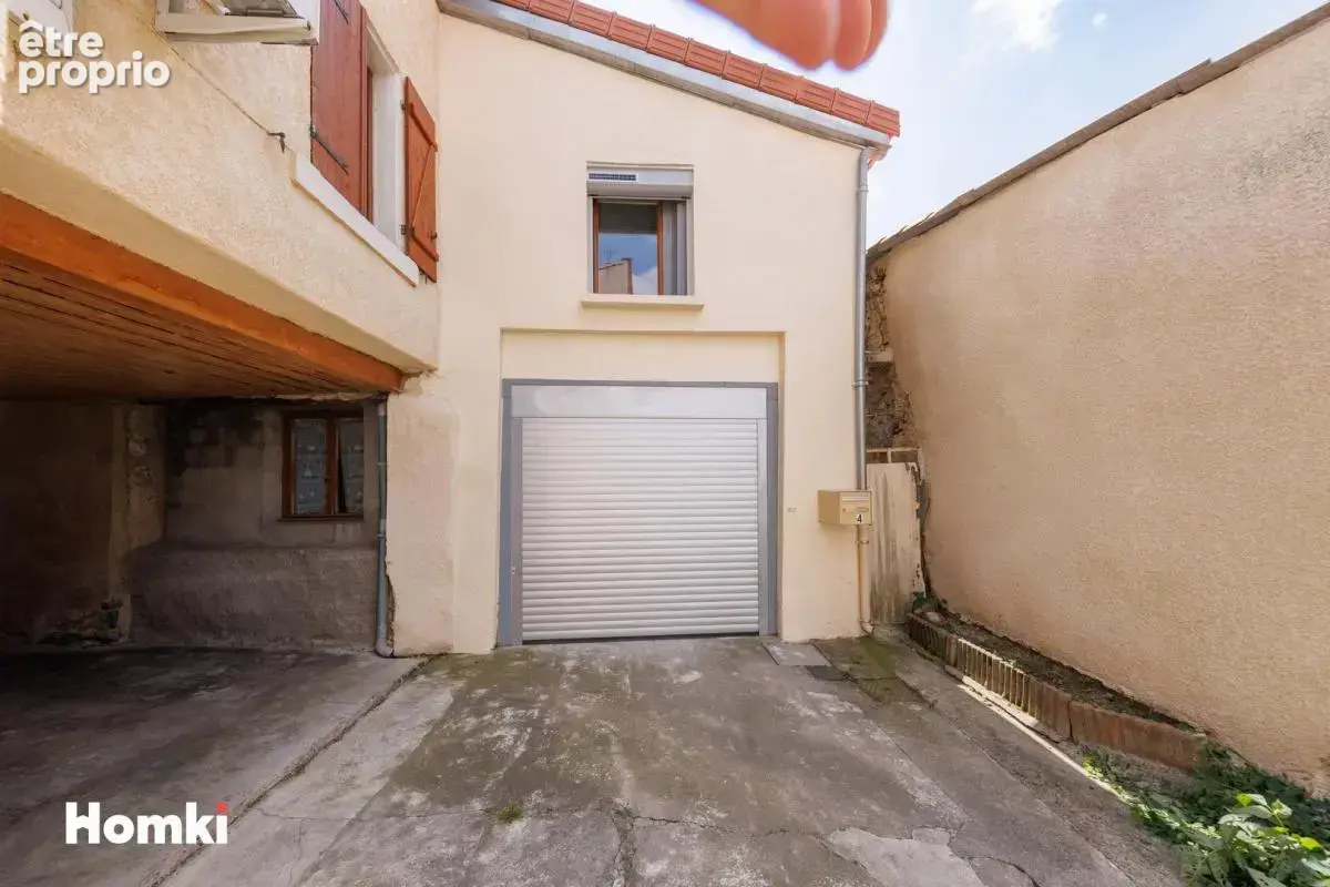 Maison de ville T2 de 43 m² à La Roche-Noire 63800 - photo 11