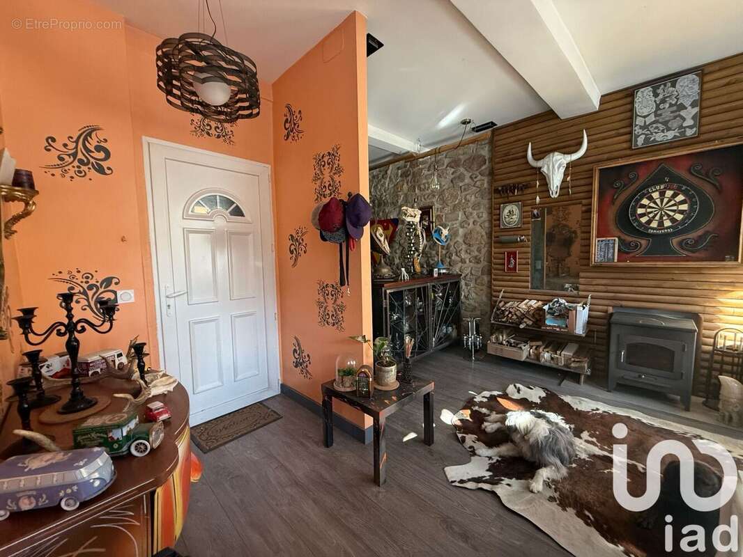 Photo 9 - Appartement à SOLLIES-PONT