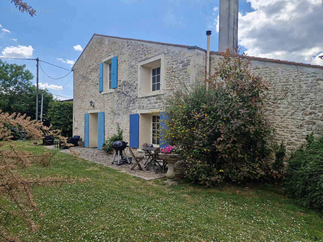 Maison à TONNAY-BOUTONNE