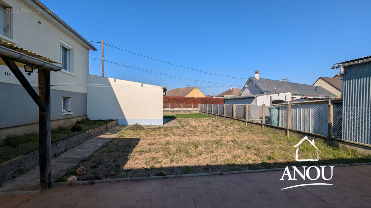 Maison à DAMPIERRE-SOUS-BROU