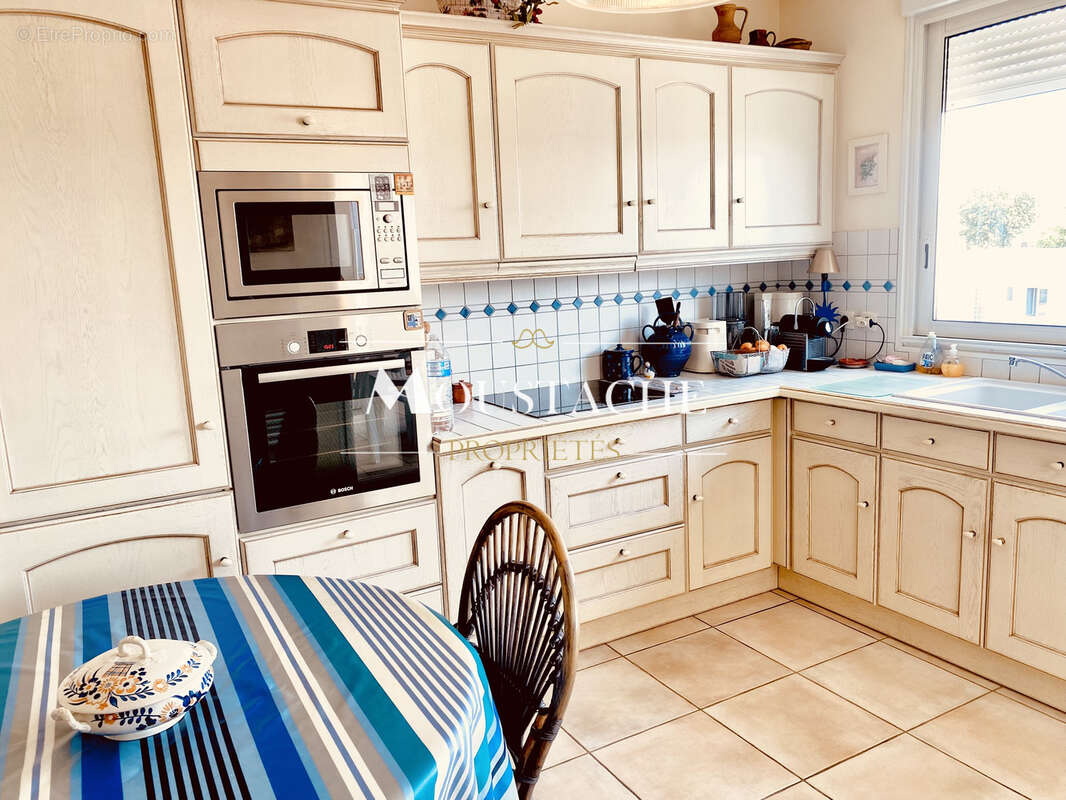 Bel appartement dans résidence sécurisée - terrasse en coeur de ville - - photo 12