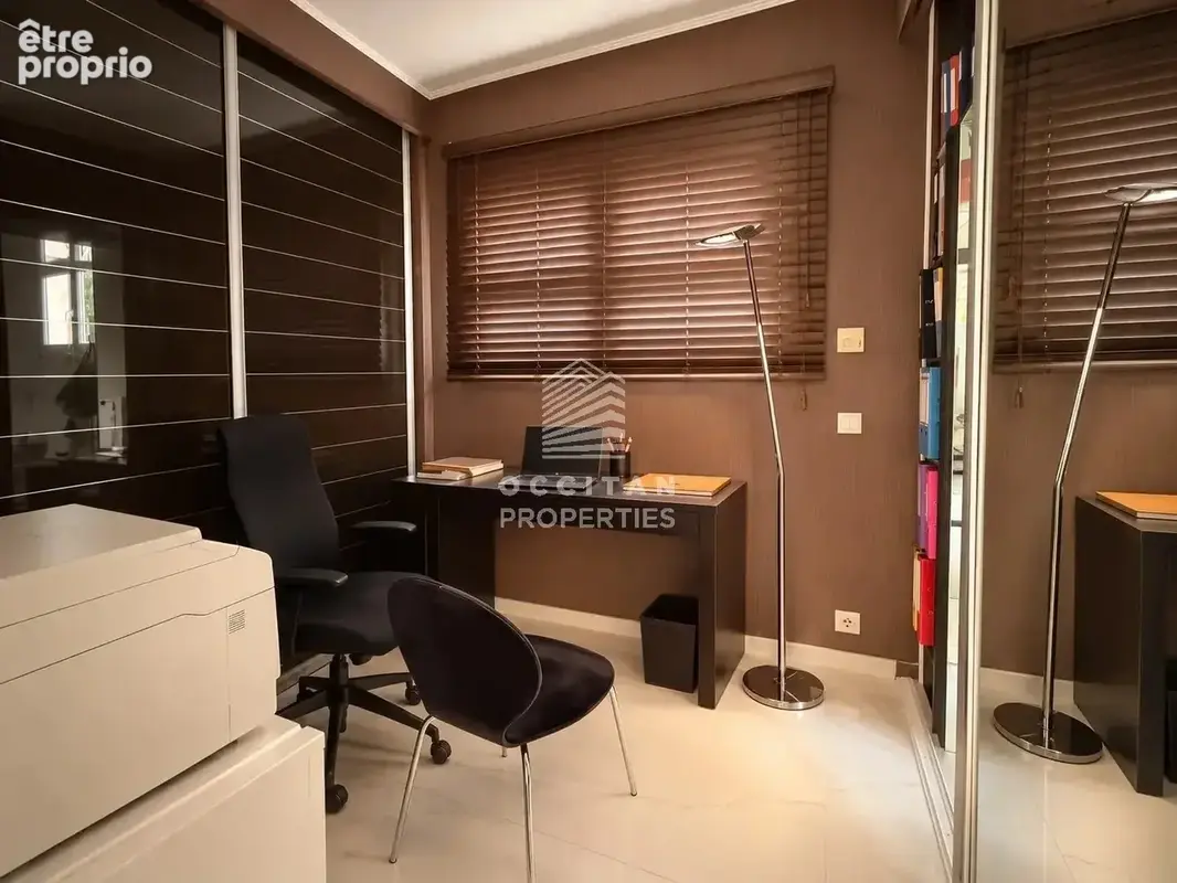 Villa 6 Pièces - Quartier Europe - Piscine - photo 17