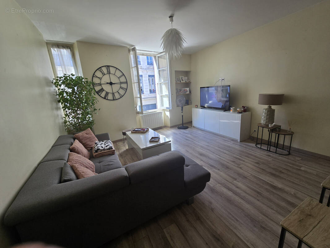 Appartement à ROMANS-SUR-ISERE