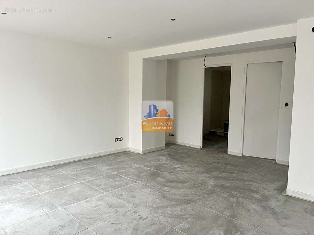 Appartement à BOUGUENAIS