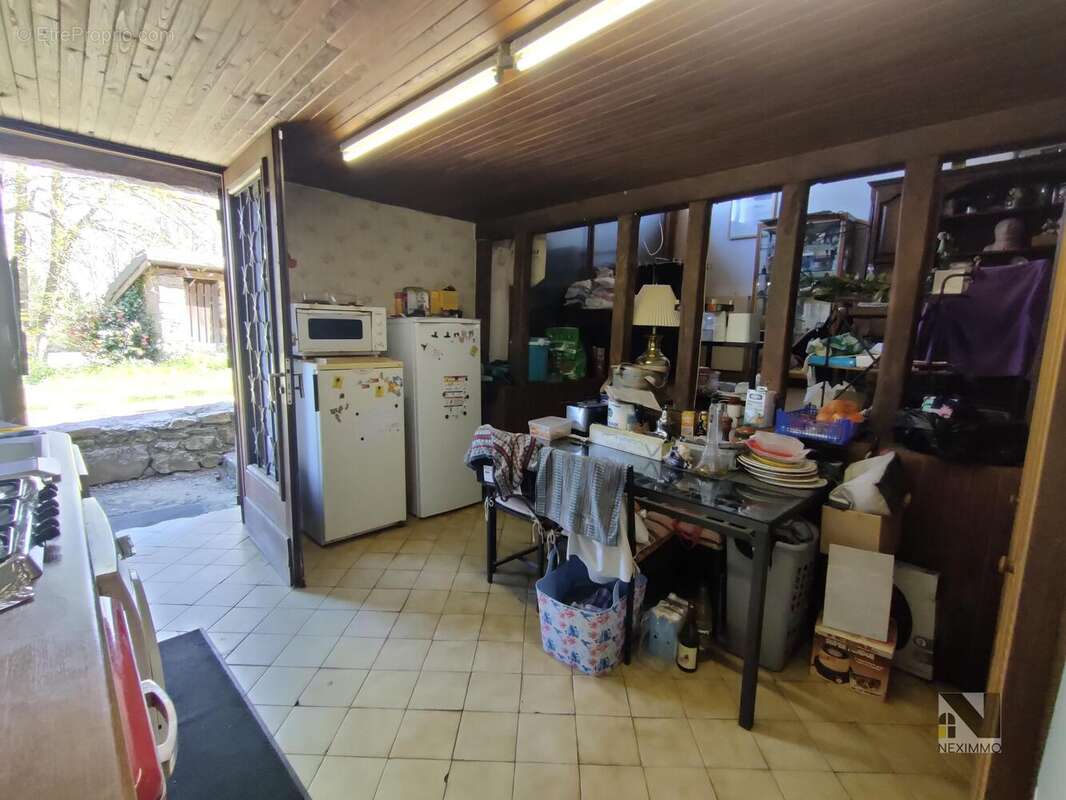 Maison à BUSSIERE-GALANT