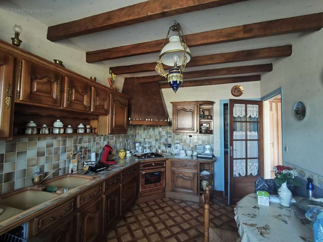 Maison à CHASSENEUIL-SUR-BONNIEURE
