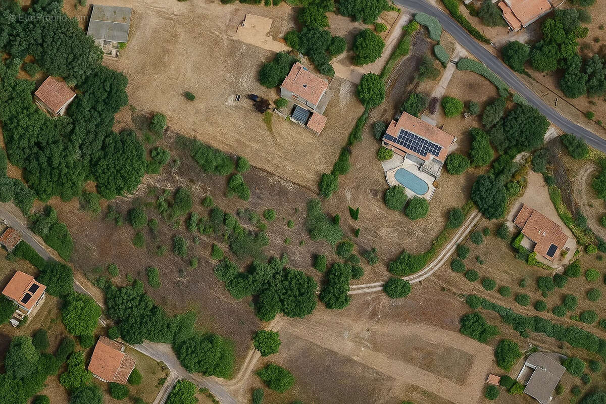 Maison à MONTAGNAC-MONTPEZAT