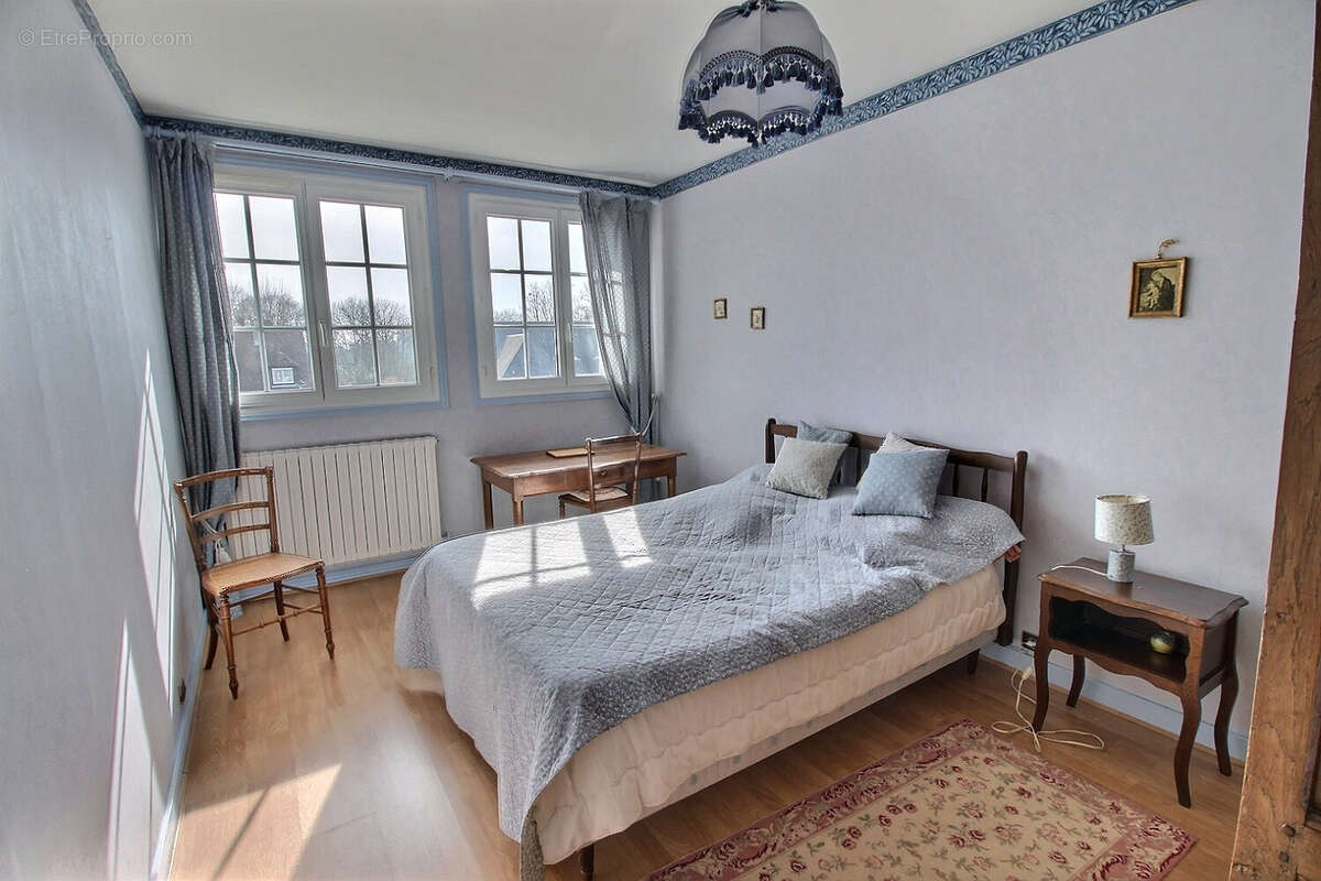 Maison à NOGENT-LE-ROI