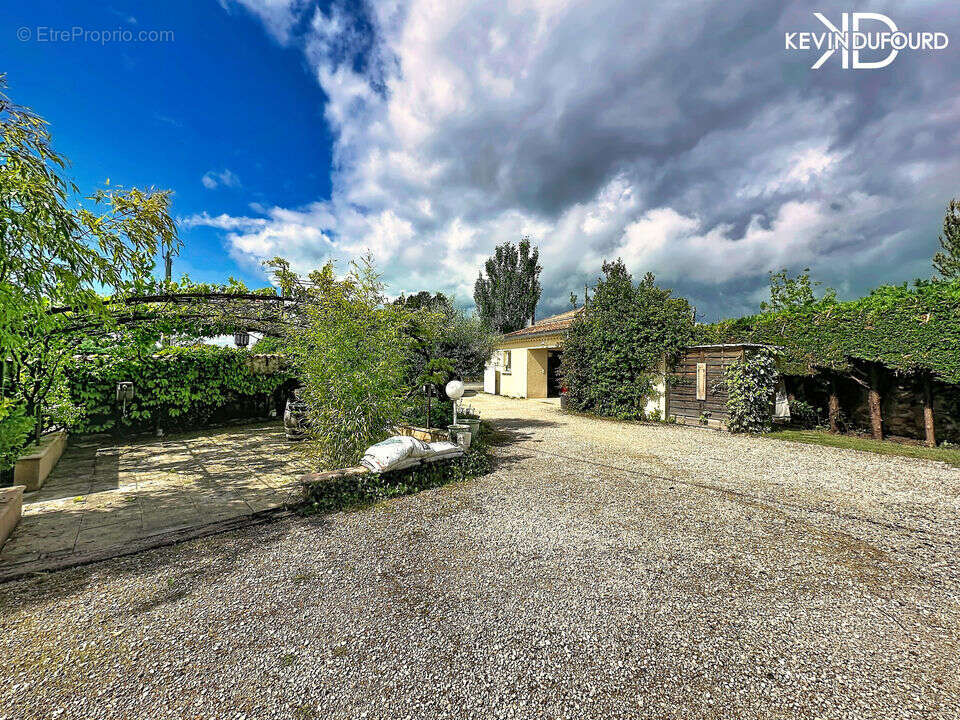 Maison à UCEL