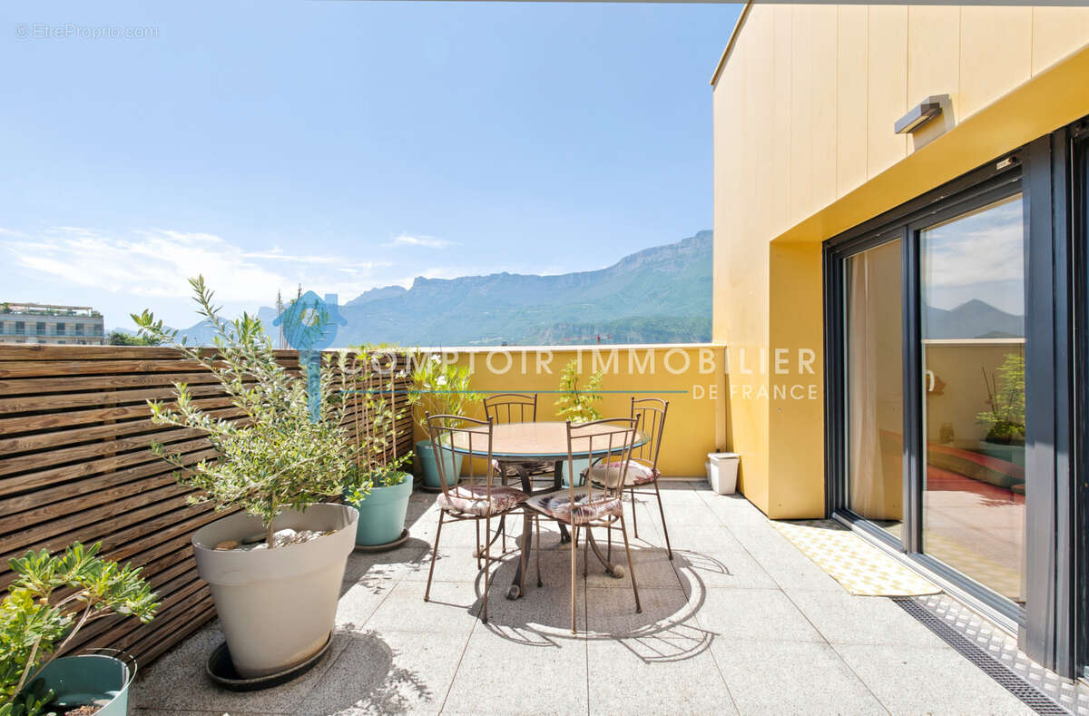 Appartement à ECHIROLLES