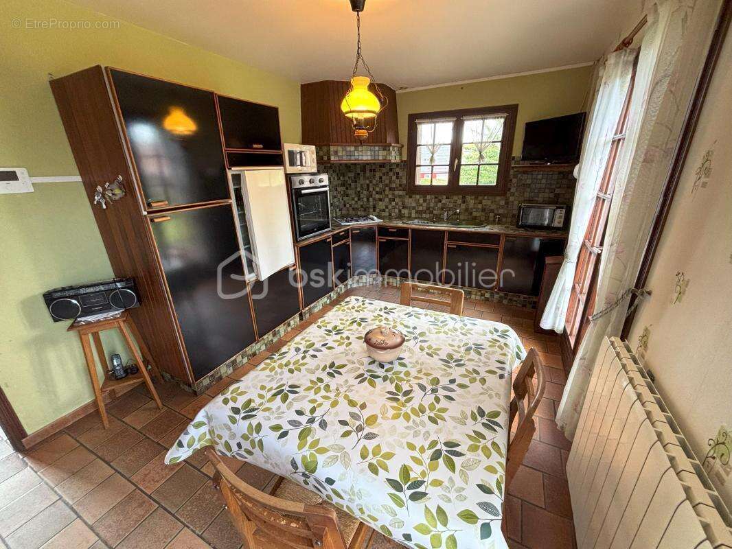 Maison à SEPT-MEULES