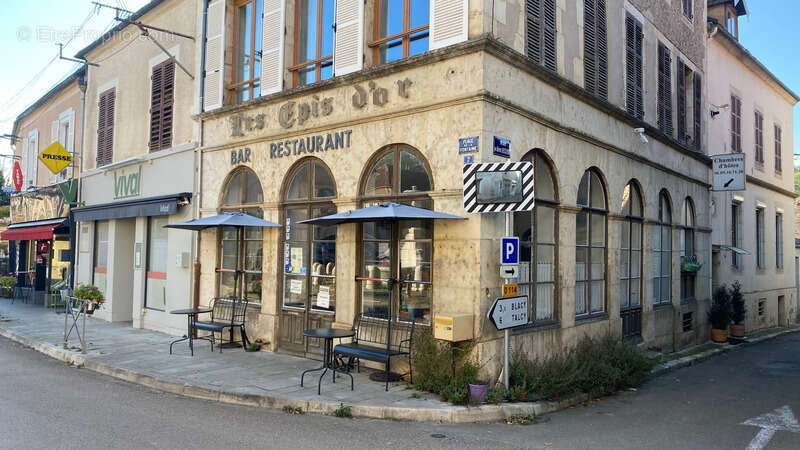 Commerce à L'ISLE-SUR-SEREIN