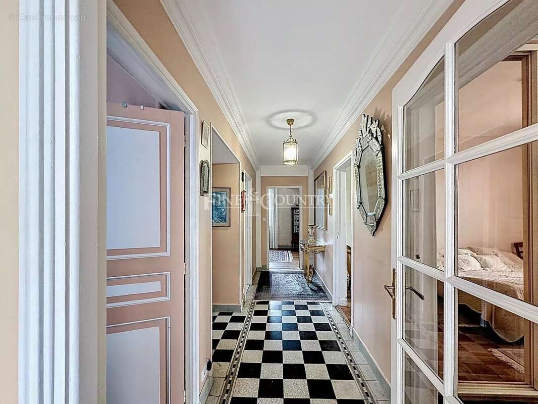 Maison à CANNES