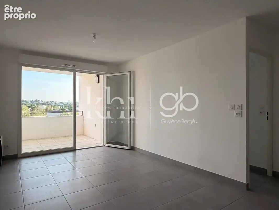 Appartement T2 de 42 m2 à JUVIGNAC (34990) - Loggia, parking et résidence 2020 - photo 2
