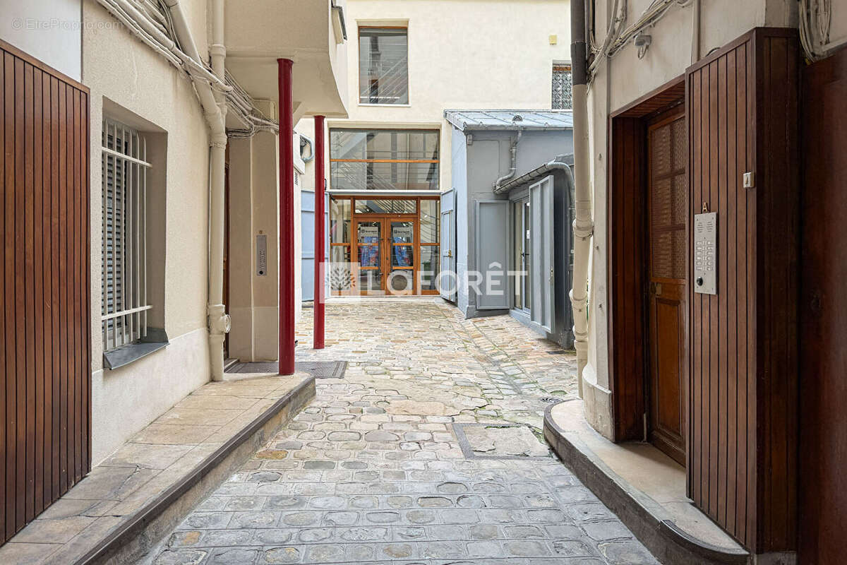 PARIS 17 VILLIERS - Studio - Cocon au calme - Lumineux - photo 6
