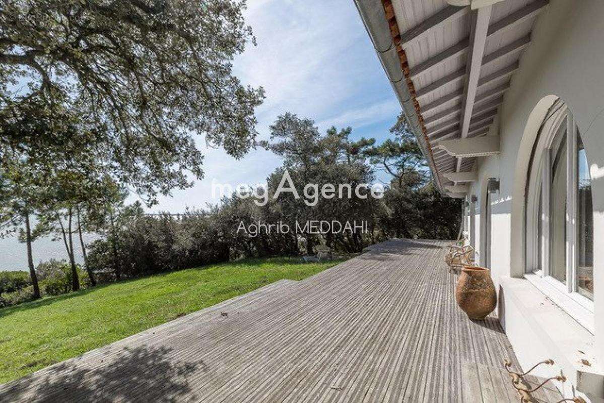 Maison à SAINT-GEORGES-DE-DIDONNE