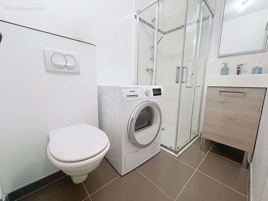 Appartement à SAINT-GENIS-POUILLY