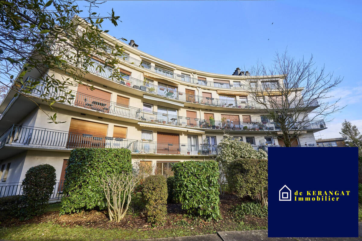 Appartement à LE PLESSIS-ROBINSON