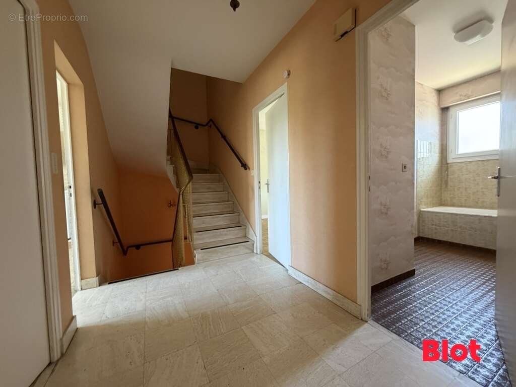 Maison 135 m² à Rennes  - photo 8