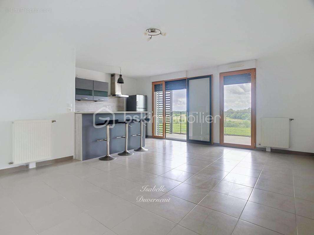 Montévrain – bureaux / cabinet professionnel 72 m² avec terrasse, balcon et parking - photo 4