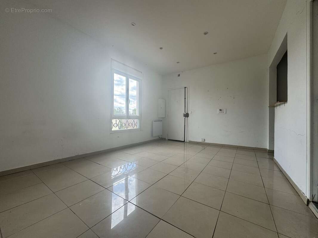 séjour  - Appartement à LIVRY-GARGAN