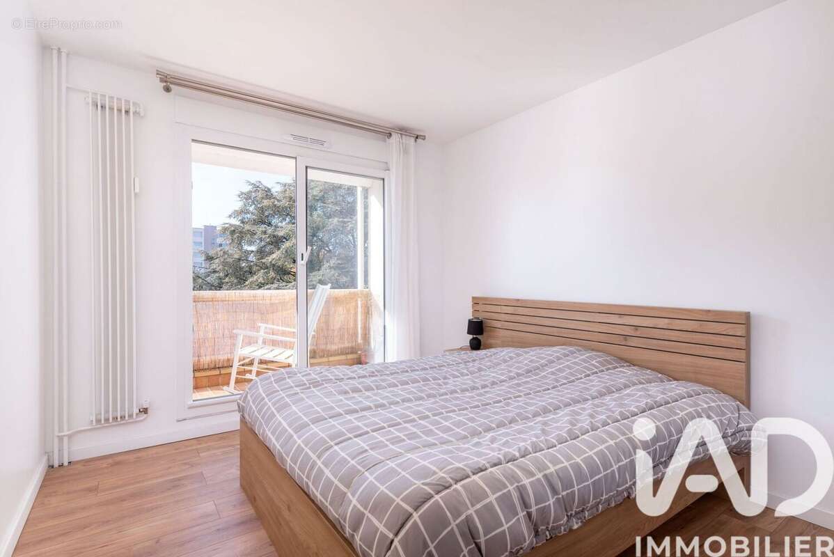 Photo 6 - Appartement à VILLEURBANNE