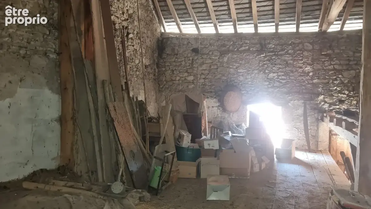 Maison en pierre avec gros ptotentiel - photo 22