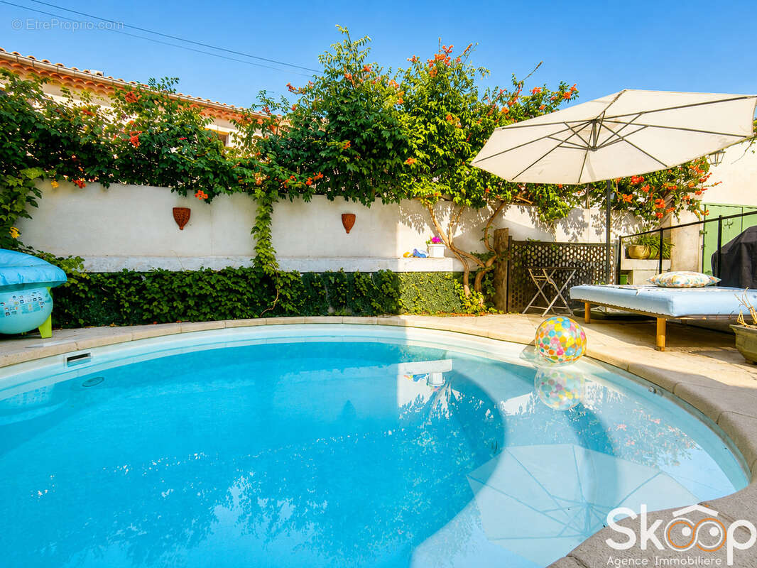 Vente maison de village avec piscine et garage 5 pieces entres-vignes (34400) - photo 3