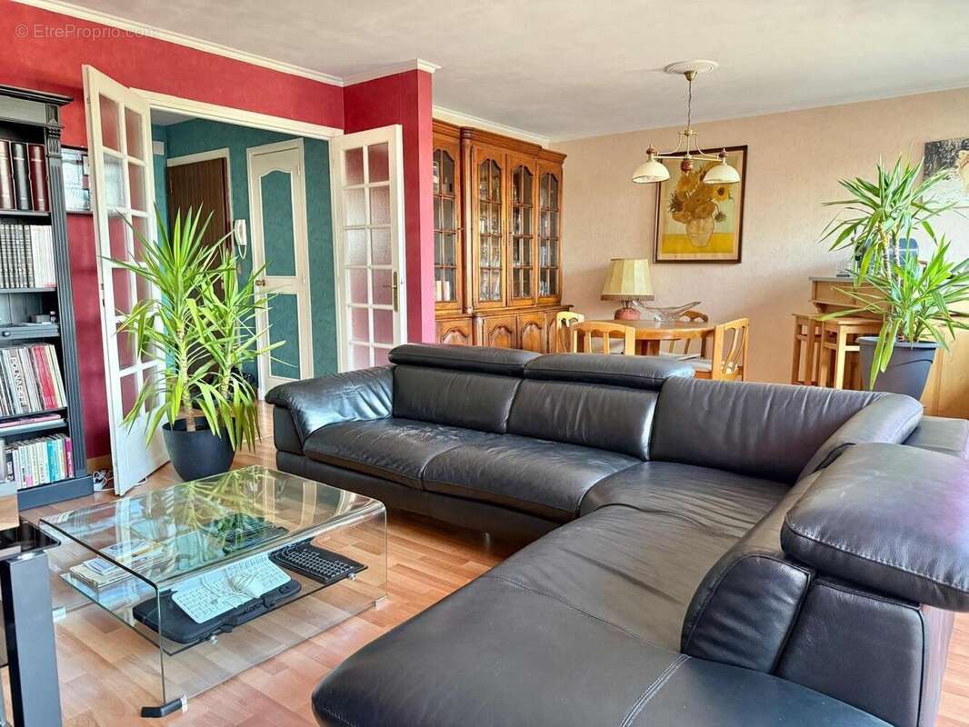 Appartement 85 m² à Chilly-Mazarin  - photo 3