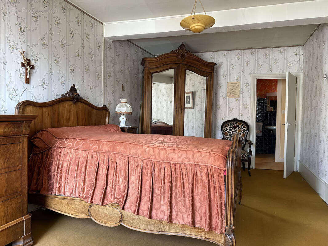 Photo 4 - Maison à SAINT-JUST-LA-PENDUE